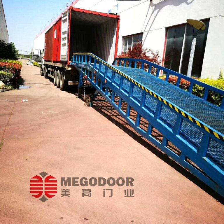 扬州集装箱液压登车桥——让每一次装卸都变得简单而高效缩略图