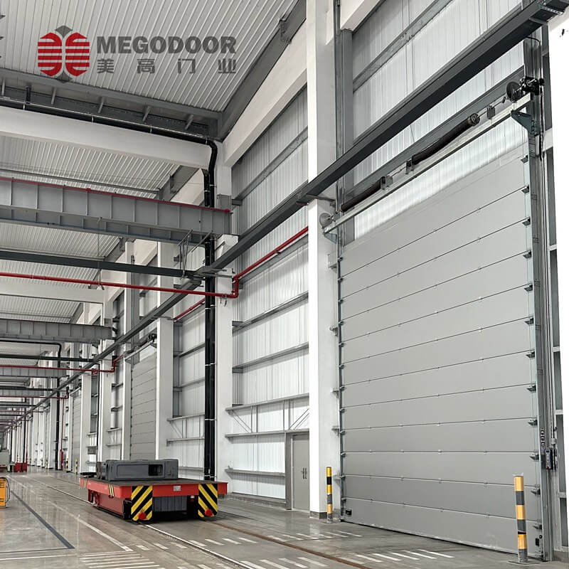 扬州物流园工业滑升门插图2