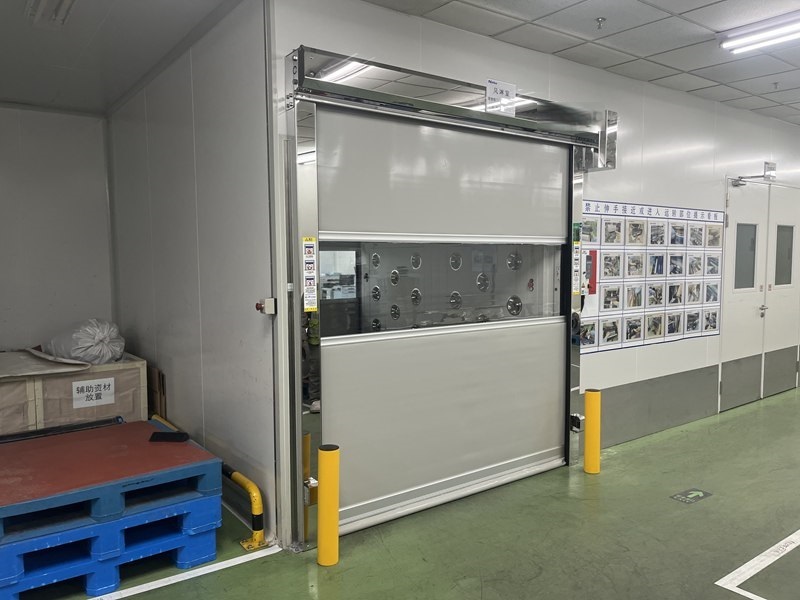 扬州自动化车间快速卷帘门：快速、高效、多功能的工业通道守护者插图