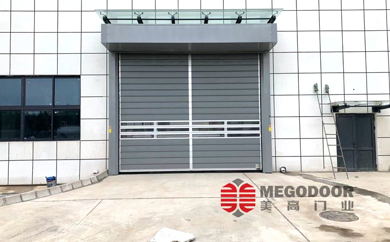 精工智控：螺旋轨道快速门如何重塑工业空间效率缩略图