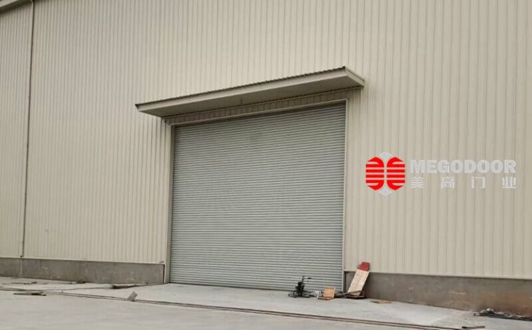 扬州工业卷帘门厂家｜支持多材质定制的工厂卷帘门解决方案缩略图